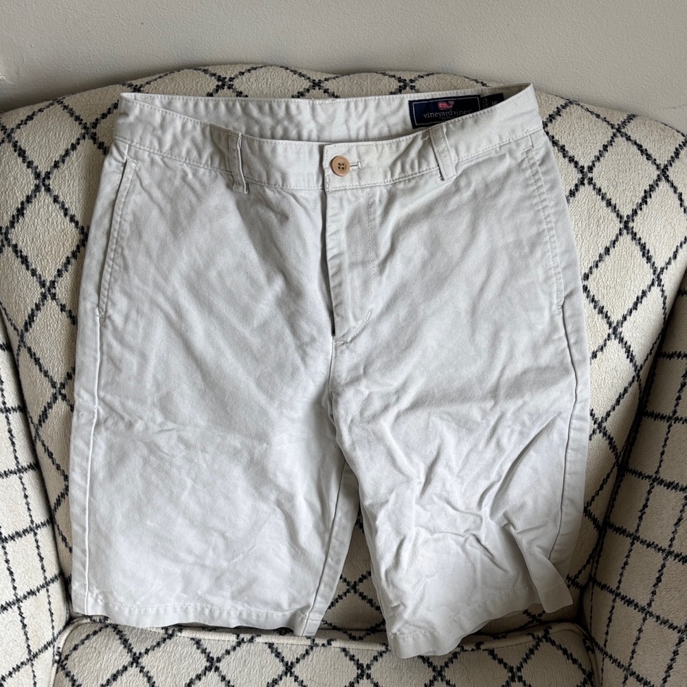 Vineyard Vines Light Gray Flat Front Shorts